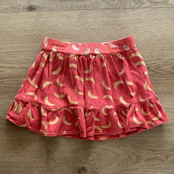 Bizz x Siss Red Banana Scooter - Picture 2 of 5